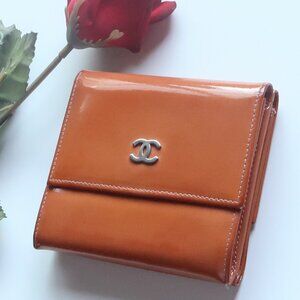 Chanel Orange Patent Leather Wallet Card Holder Silver CC Logo Luxury Designer